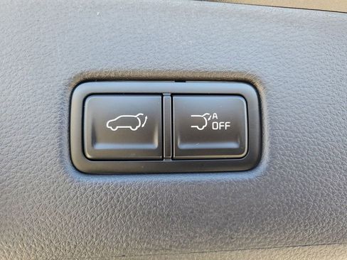 New 2026 Kia Carnival EX image 30