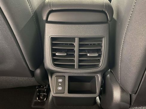 New 2026 Kia Seltos EX image 12