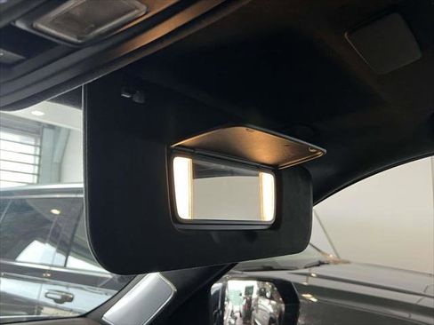 Certified 2023 Cadillac Escalade ESV Sport Platinum w/ LPO, ONYX Package image 33