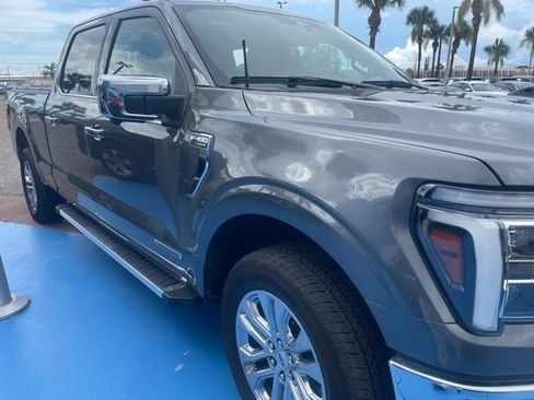 Used 2025 Ford F150 Lariat w/ Equipment Group 502A High AWD/4WD image 2