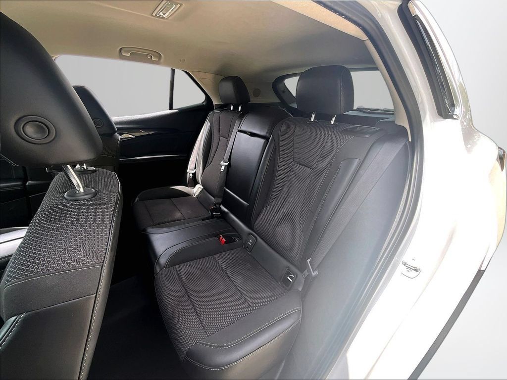 Used 2023 Buick Envision Preferred FWD image 26