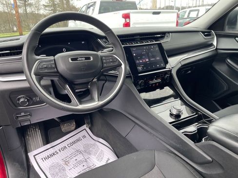 Used 2023 Jeep Grand Cherokee L Laredo w/ Luxury Tech Group I image 10