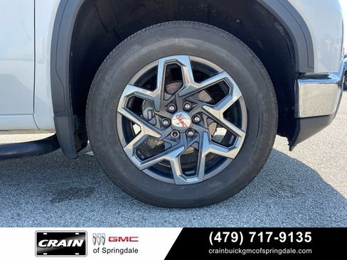 Used 2022 GMC Sierra 1500 SLT w/ SLT Convenience Package AWD/4WD image 30