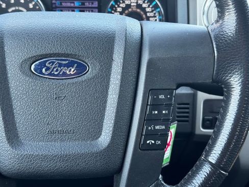 Used 2012 Ford F150 XLT w/ XLT Chrome Pkg image 25