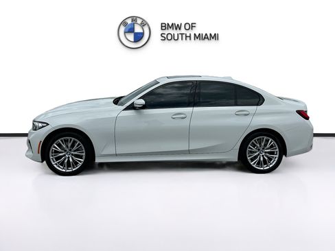 Certified 2023 BMW 330i Sedan w/ Convenience Package RWD image 4