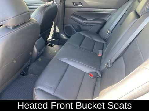 Used 2022 Nissan Altima 2.0 SR image 14