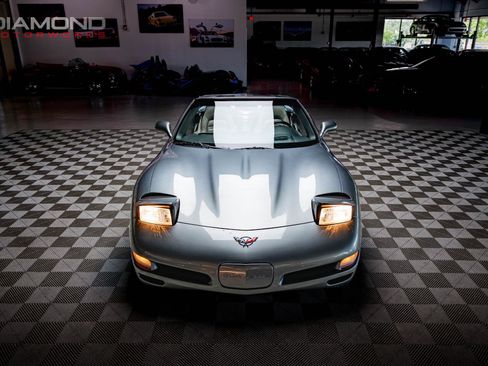 Used 2004 Chevrolet Corvette Convertible w/ Preferred Equipment Group RWD image 65