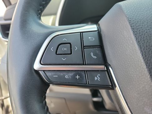 Used 2021 Toyota Highlander Limited FWD image 17
