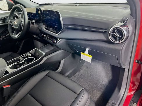 New 2026 Chevrolet Equinox LT w/ Convenience Package II image 28