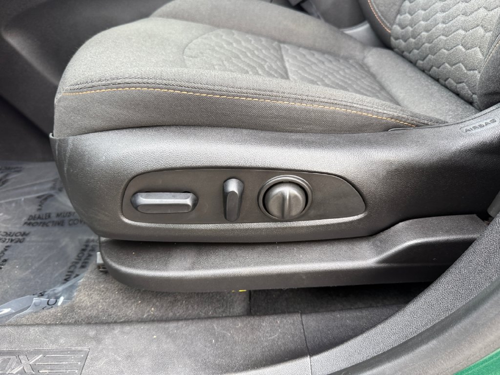 Used 2018 Chevrolet Equinox LT AWD/4WD image 10