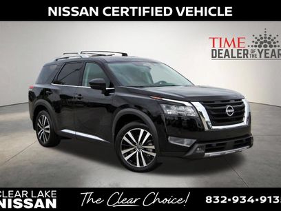 Certified 2025 Nissan Pathfinder Platinum w/ Cargo Package