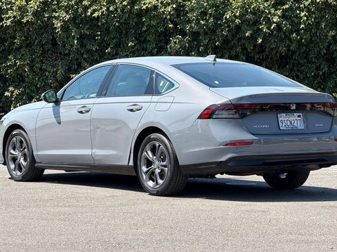Used 2025 Honda Accord EX-L image 6