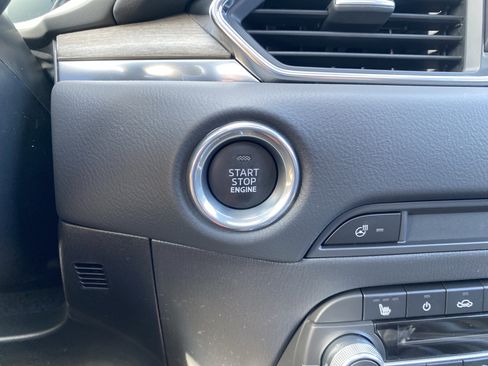 New 2025 MAZDA CX-5 Signature image 19