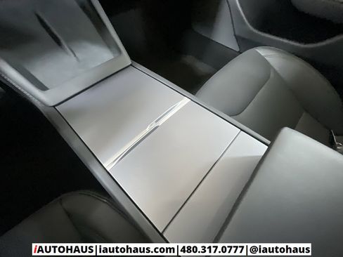 Used 2025 Tesla Model 3 Long Range image 30