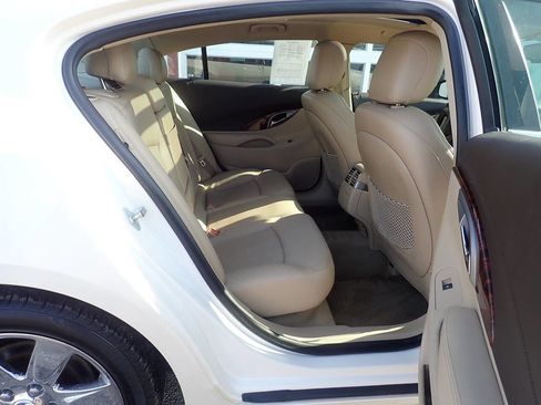 Used 2012 Buick LaCrosse Premium image 27