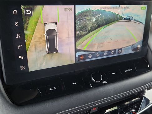 Certified 2025 Nissan Rogue SL w/ Tech Package image 23