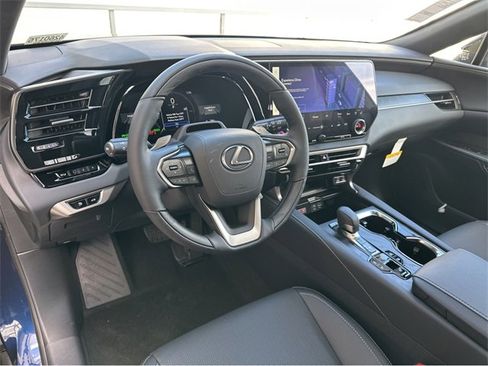 New 2026 Lexus RX 450h AWD image 7