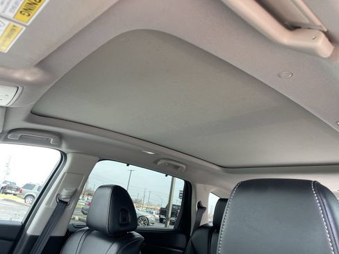 Used 2023 Acura MDX SH-AWD w/ Technology Package image 22
