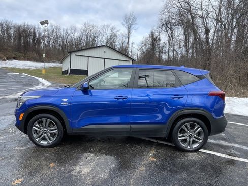 Used 2023 Kia Seltos LX image 6