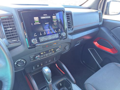 Used 2023 Nissan Frontier PRO-4X w/ Pro Convenience Package AWD/4WD image 21
