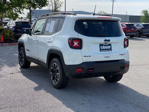 Used 2023 Jeep Renegade Trailhawk AWD/4WD image 5