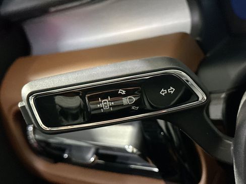 Used 2023 Lincoln Aviator Reserve w/ Elements Package Plus image 31