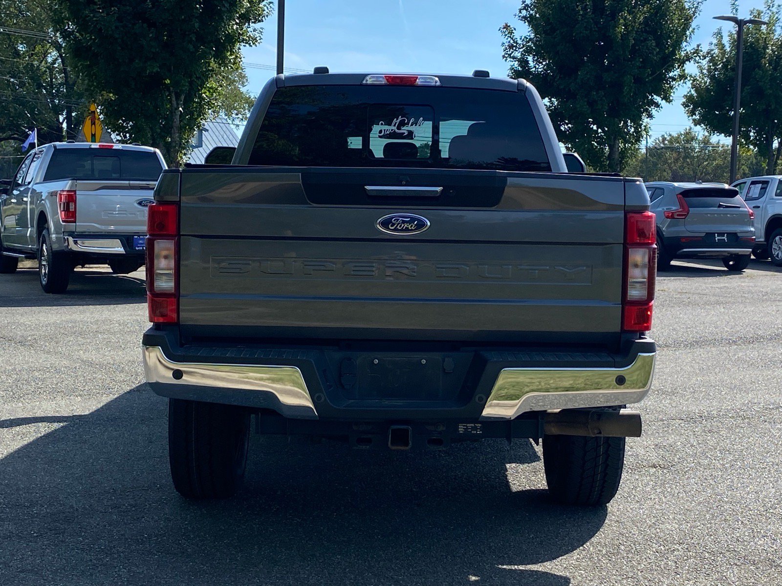 Used 2021 Ford F250 Lariat w/ FX4 Off-Road Package AWD/4WD image 5