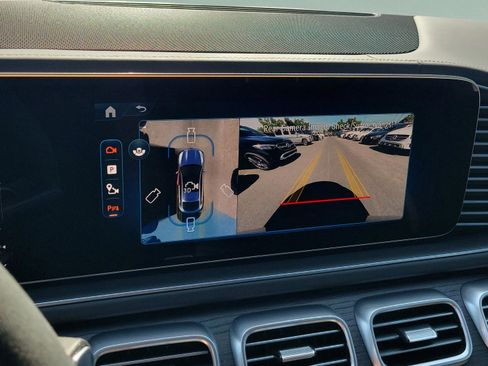 New 2026 Mercedes-Benz GLE 53 AMG 4MATIC Coupe image 28
