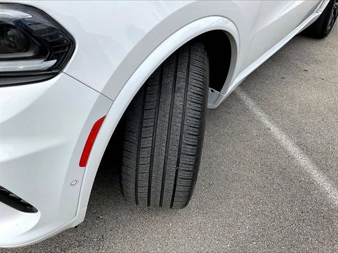 Used 2023 Dodge Durango R/T w/ Tow 'N Go Package AWD/4WD image 38