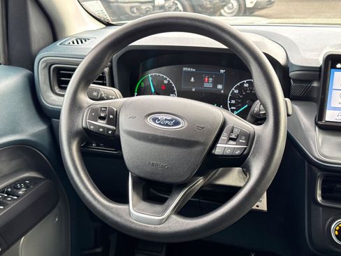 Certified 2024 Ford Maverick XL FWD image 25