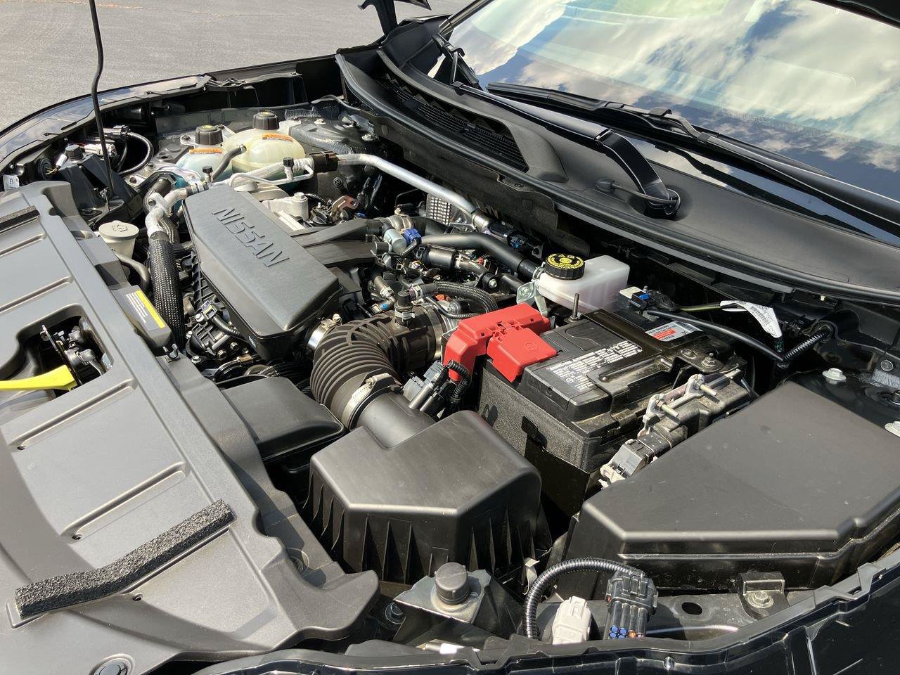 Used 2026 Nissan Rogue S FWD image 33