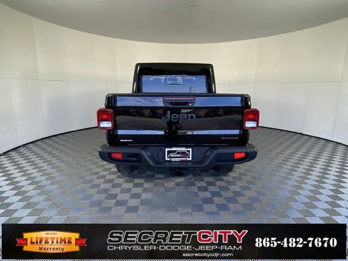 New 2026 Jeep Gladiator Sport image 6