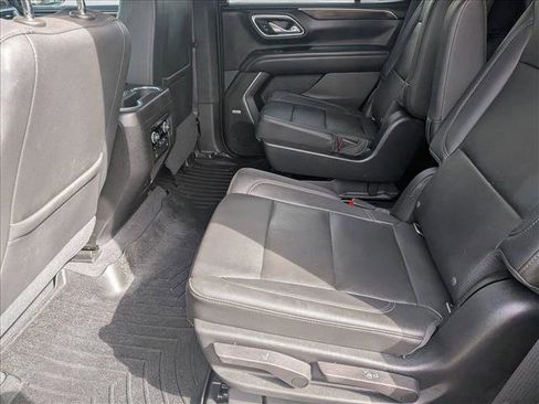 Used 2021 Chevrolet Tahoe Z71 w/ Z71 Signature Package image 20