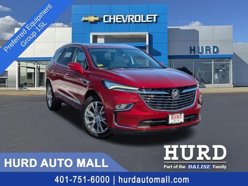 Used 2023 Buick Enclave Essence w/ Experience Buick Package image 1