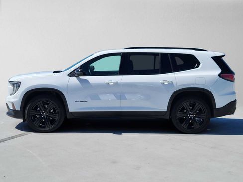 Used 2026 GMC Acadia Elevation w/ Black Edition FWD image 6