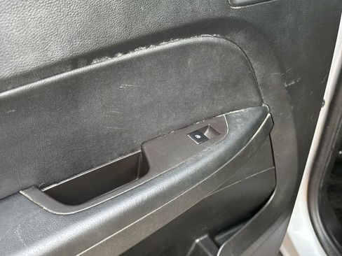 Used 2015 GMC Terrain SLE w/ Convenience Package image 34