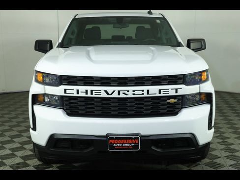 Used 2021 Chevrolet Silverado 1500 Custom RWD image 9