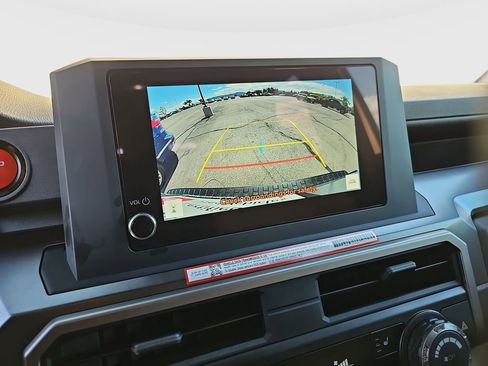 Certified 2025 Toyota 4Runner 4WD image 13