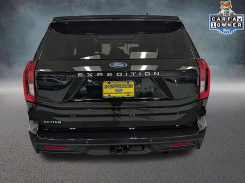 Used 2025 Ford Expedition Active AWD/4WD image 5