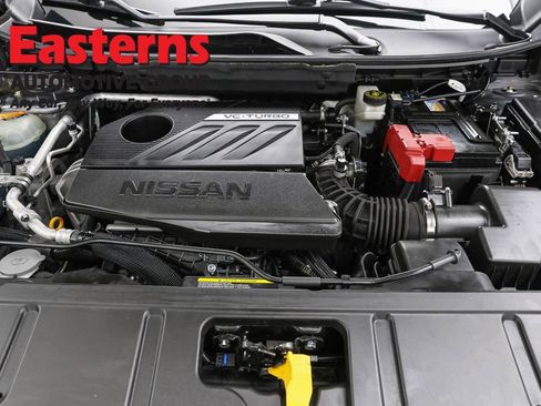 Used 2023 Nissan Rogue SV AWD/4WD image 7