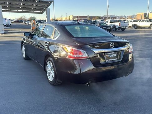 Used 2015 Nissan Altima 2.5 SV image 25