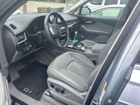 Used 2019 Audi Q7 3.0T Prestige AWD/4WD image 4
