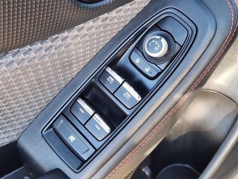 Used 2024 Subaru Forester Sport image 33