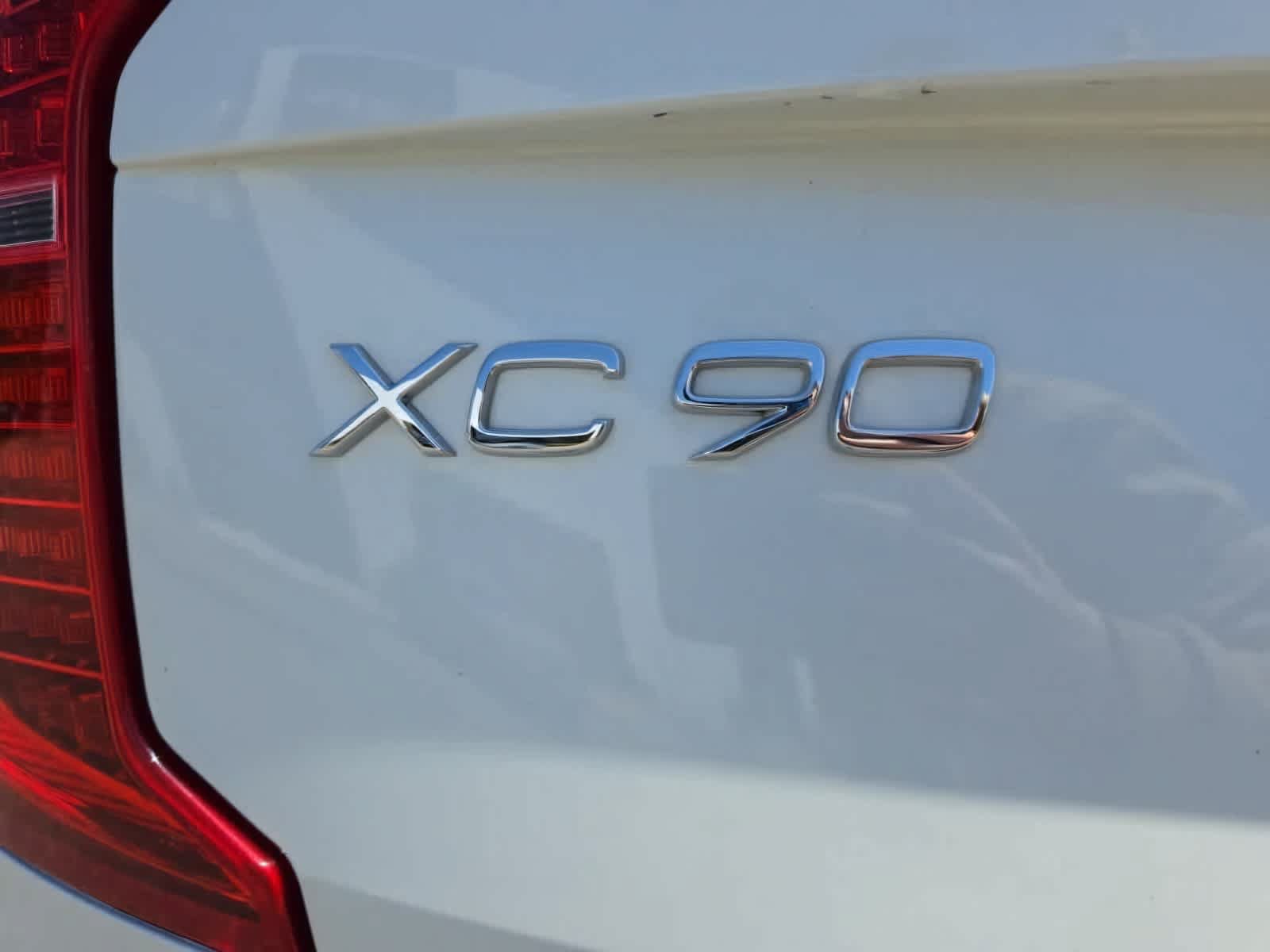 Used 2023 Volvo XC90 B5 Plus w/ Protection Package AWD/4WD image 9