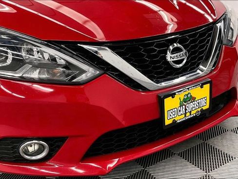Used 2019 Nissan Sentra SR FWD image 31
