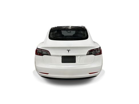 Certified 2023 Tesla Model 3 Standard Range RWD image 5