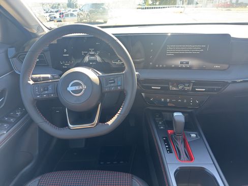 New 2026 Nissan Kicks SR w/ Cold Weather Package image 13