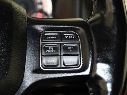 Used 2017 RAM 1500 Big Horn AWD/4WD image 22