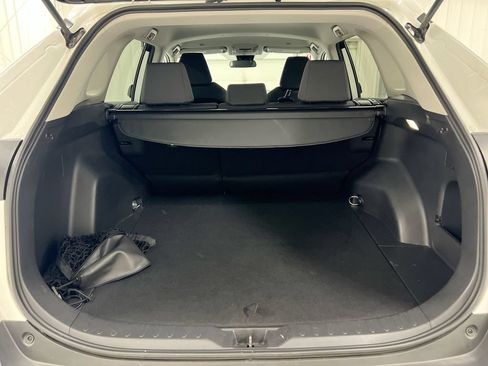 Used 2025 Toyota RAV4 XLE FWD image 24