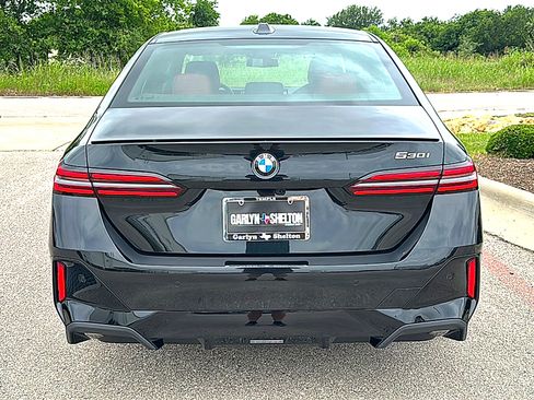 New 2027 BMW 530i w/ M Sport Package RWD image 7